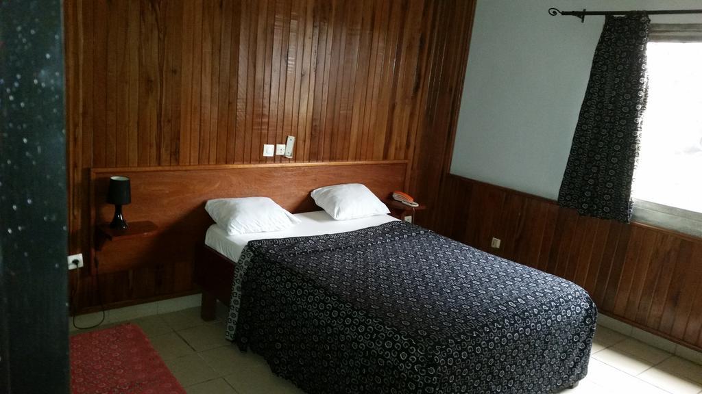 Saffana Hotel Douala Cameră foto