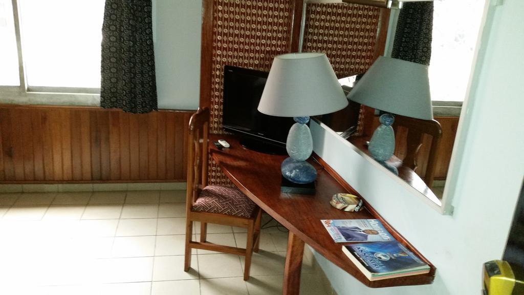 Saffana Hotel Douala Cameră foto